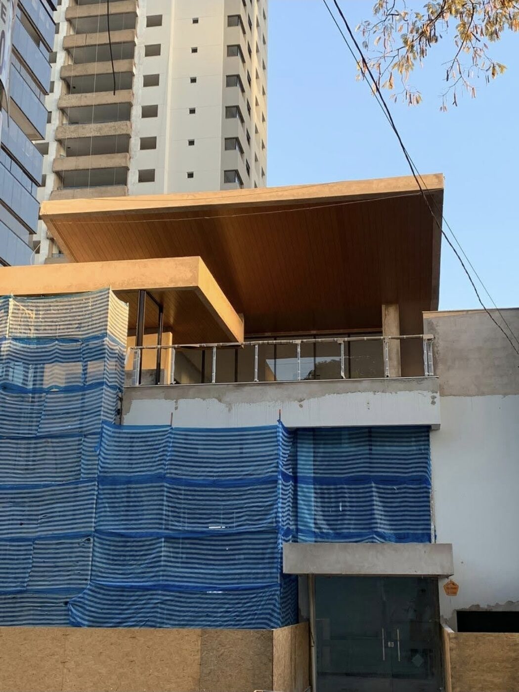 Facade in 2020, newly installed