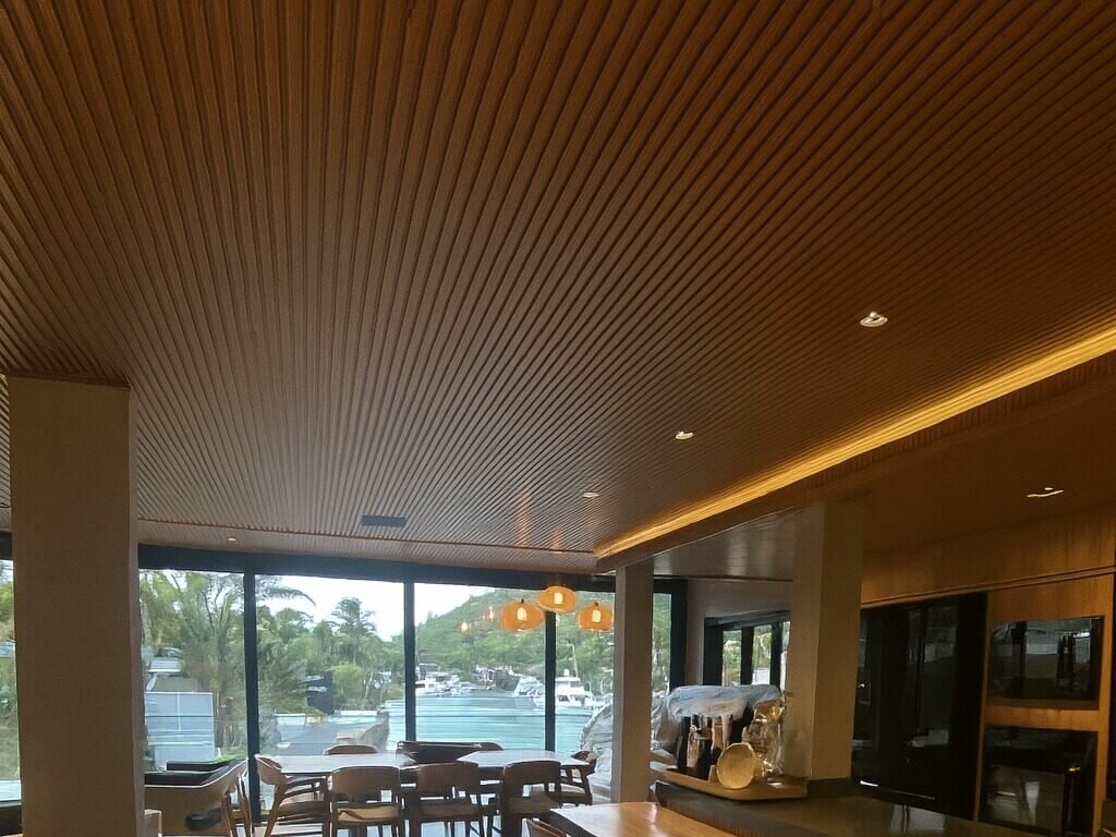 Slatted ceiling