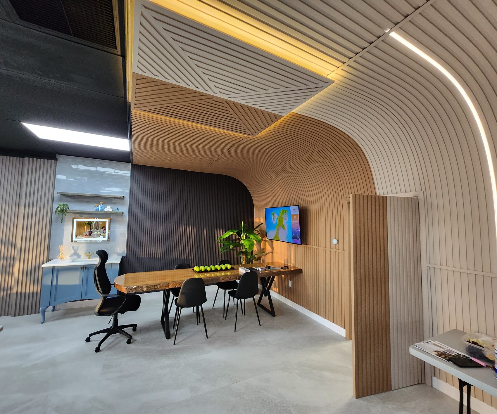 Office with curved ceiling