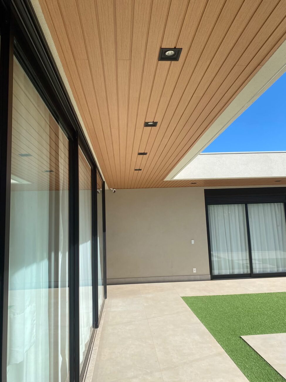 Covered porch with paneling