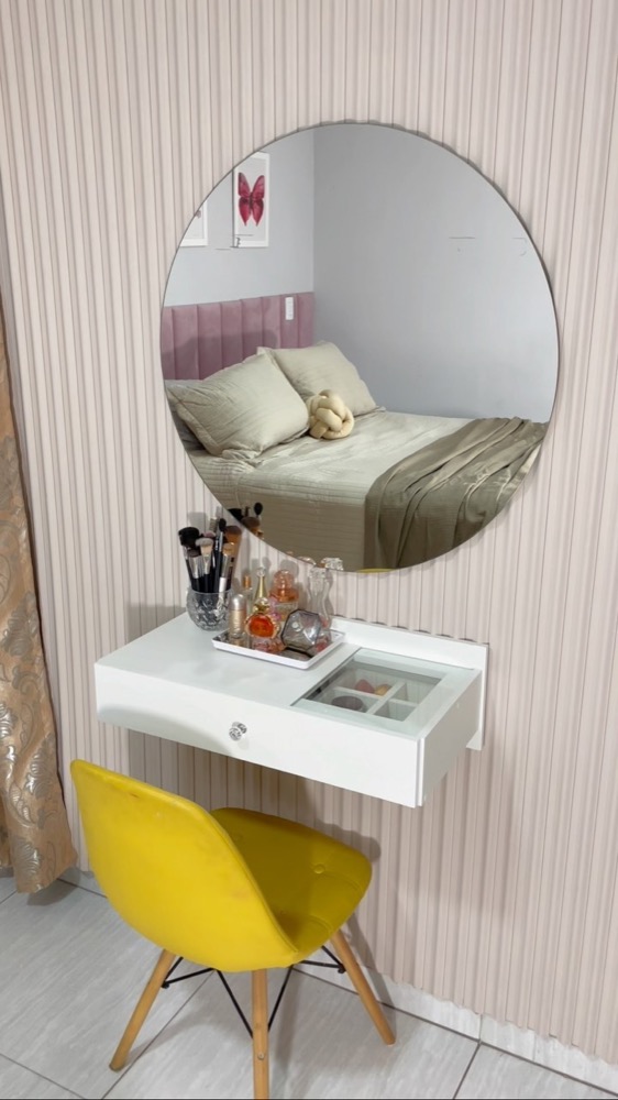 Project by Mayara Damile: Vanity corner